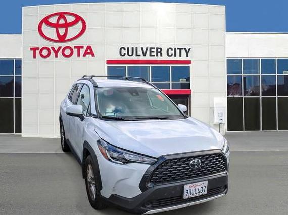 TOYOTA COROLLA CROSS 2022 7MUCAABG3NV031344 image